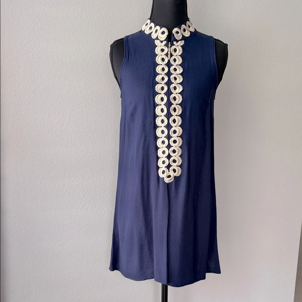 Lilly Pulitzer Navy Dress with Good Embroidery Detailing - Picture 1 of 9